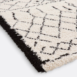 Afaw Square Berber-Style Rug - thumbnail 3