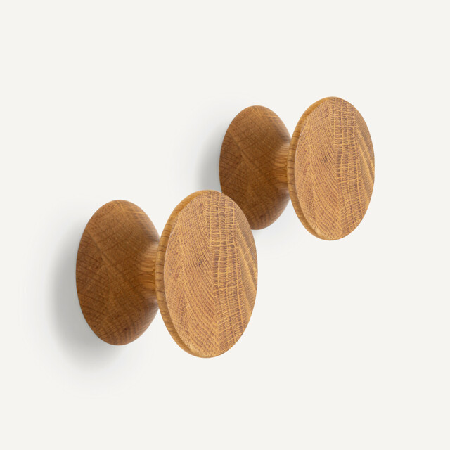 Set of 2 Arame 8cm Diameter Solid Oak Hooks - image 1