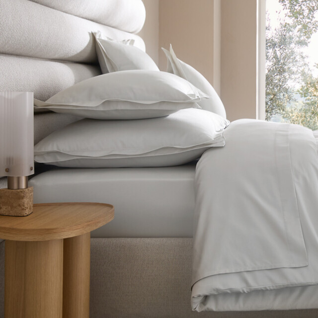 Galor Cotton Satin 400 Thread Count Pillowcase - image 1