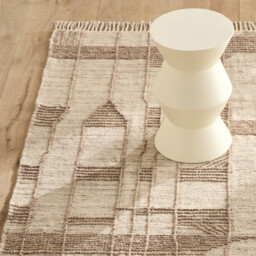 Baatha Hand-Woven Wool/Cotton Rug - thumbnail 3