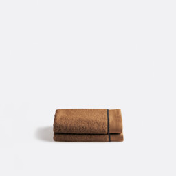 Victor Face Towels in Combed Cotton 675g/m2 in Set of 2