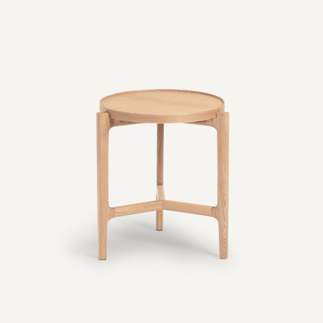 Alyasa Side Table in Oak and Oak Veneer - image 1