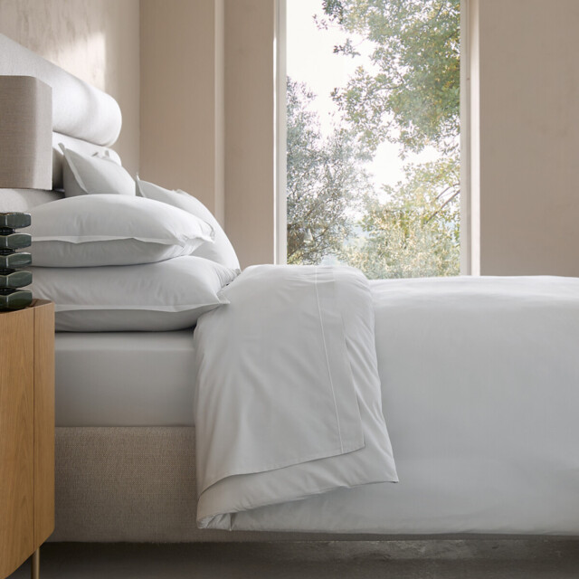 Veneto Cotton Percale 300 Thread Count Duvet Cover - image 1