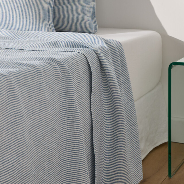 Flat Sheet in Washed Linen, Limona Bleu - image 1
