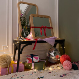 Vaguo 75cm High Rattan Mirror - thumbnail 2