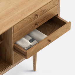 Quilda Vintage Style 2-Door 4-Drawer Oak Sideboard - thumbnail 4