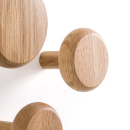 Set of 3 Kanca Round Oak Wall Hooks - thumbnail 4