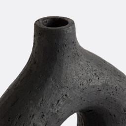 Kuro 25cm High Decorative Ceramic Vase - thumbnail 3
