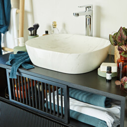 Mabel Oval Ceramic Marble-Effect Washbasin - thumbnail 2