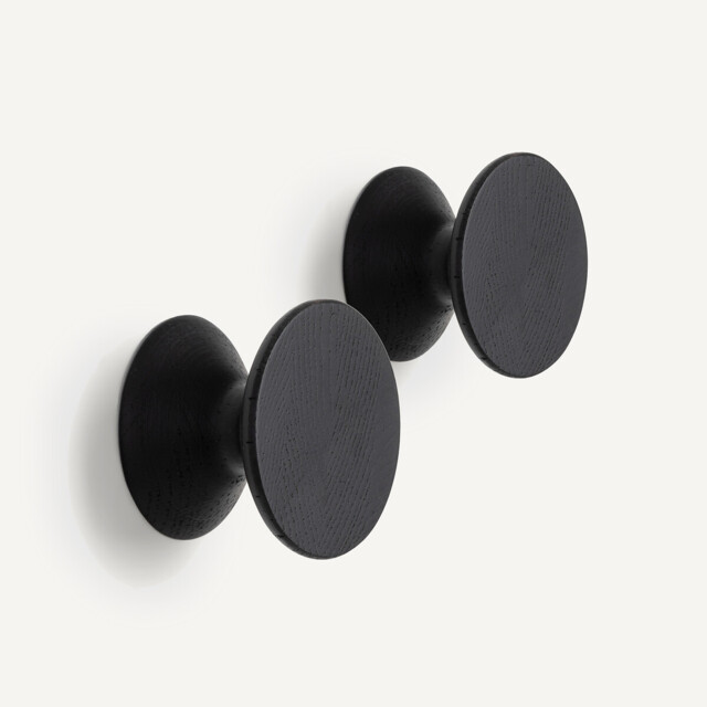 Set of 2 Arame 8cm Diameter Solid Oak Hooks - image 1