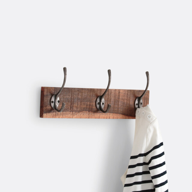 Wall-Mounted Coat Rack with 3 Hooks - image 1