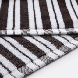 Jila Bath Towel in Velour Towelling - thumbnail 4
