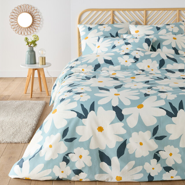 Chandra Cotton Bed Set, Rectangular Pillowcase - image 1