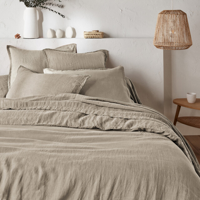 Linot Plain 100% Washed Linen Duvet Cover - image 1