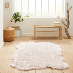 Livio 135 X 190cm Faux Fur Rug