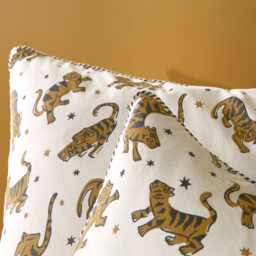 Tigris 30% Recycled Cotton Child's Fitted Sheet - thumbnail 2