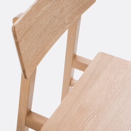 Set of 2 Podela Solid Oak Chairs - thumbnail 4