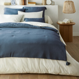 Kulma Quilted Cushion Cover in Cotton Muslin - thumbnail 2