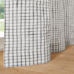 Acha Cotton Curtain with Check Pattern and Eyelets - thumbnail 4