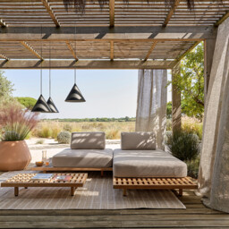 Linear Recycled Polyester Outdoor Rug - thumbnail 3