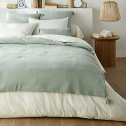 Kulma Quilted Cushion Cover in Cotton Muslin - thumbnail 2