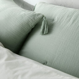 Kulma Quilted Cushion Cover in Cotton Muslin - thumbnail 4