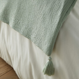 Kulma Quilted Cushion Cover in Cotton Muslin - thumbnail 3