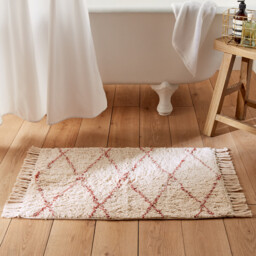 Fatouh Tufted Terracotta Bath Mat