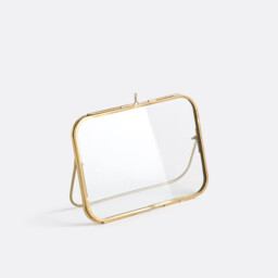Uyova Freestanding Photo Frame in Brass and Glass, H18cm - thumbnail 3