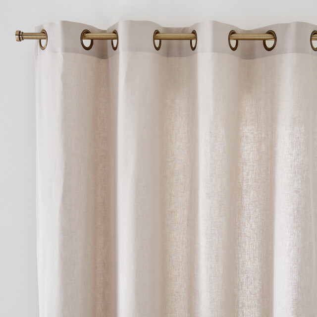 Lincot Metal Eyelet Curtain - image 1
