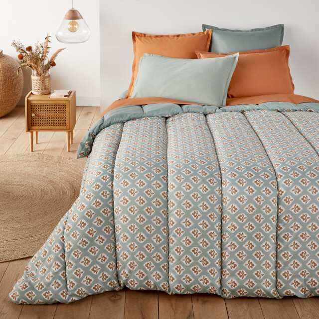 Cilou Graphic Microfibre Bedspread - image 1