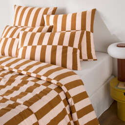 Tabaka Caramel Geometric Print 50% Recycled Cotton Duvet Cover - thumbnail 1
