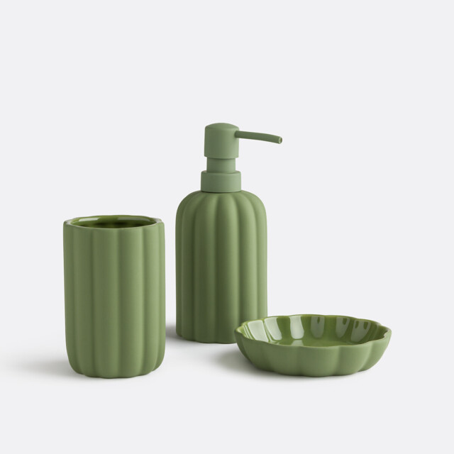 Tinio Bathroom Set - image 1
