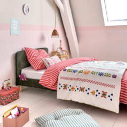 Child's Sacha Pink 50% Recycled Cotton Duvet Cover Set with Square Pillowcase - thumbnail 2