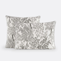 Roxane Pillowcase in Washed Cotton Percale