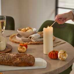 Jade Mango Wood Round Dining Table - thumbnail 6