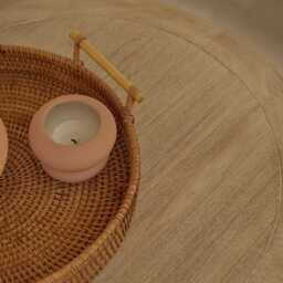 Surbiton Single Wick 9cm Ceramic Candle - Oud Wood & Rose Scent In Blush Pink - thumbnail 4