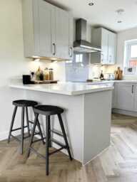 Silvester Black Bar Stool - thumbnail 3