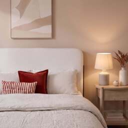 Tallulah Double Bed - Chalk White Boucle - thumbnail 4