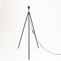 Litton 130cm Metal Floor Lamp - Black - thumbnail 4