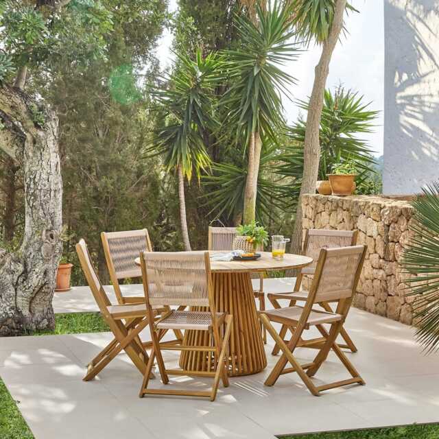 Willow 6 Seater Round Wooden Garden Dining Set with 6 Cove Rope Dining Chairs - image 1