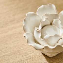 Salema 11cm Ceramic Flower Ornament - Off White - thumbnail 3