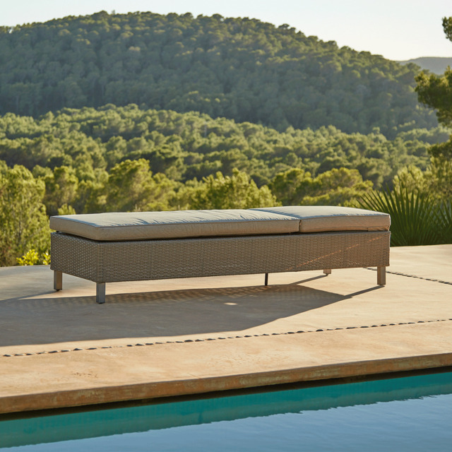 Aria Rattan Garden Sun Lounger - Light Grey - image 1