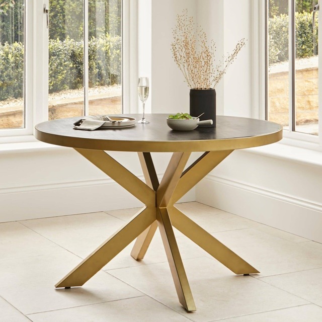 Rayna Jet Black Round Dining Table - image 1