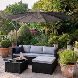 Weston 4 Seater Rattan Garden Corner Sofa Set with Grey Lean Over Parasol & Base - Black Weave