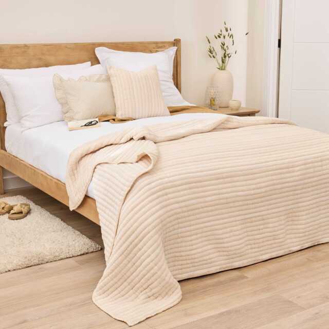 Malton 125x145cm Cotton Bedspread - Natural - image 1