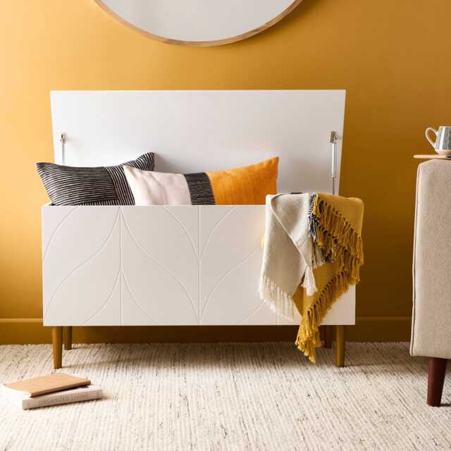 Gloria Blanket Box - White - image 1