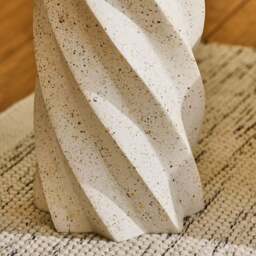 Bianca Round Side Table - Paprika Mother of Pearl Terrazzo - thumbnail 6