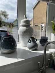 Ruthwell 16cm Ceramic Vase - Blue - thumbnail 4