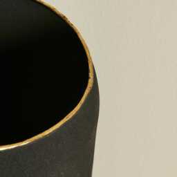 Chaldon 17cm Metal Vase - Black - thumbnail 6